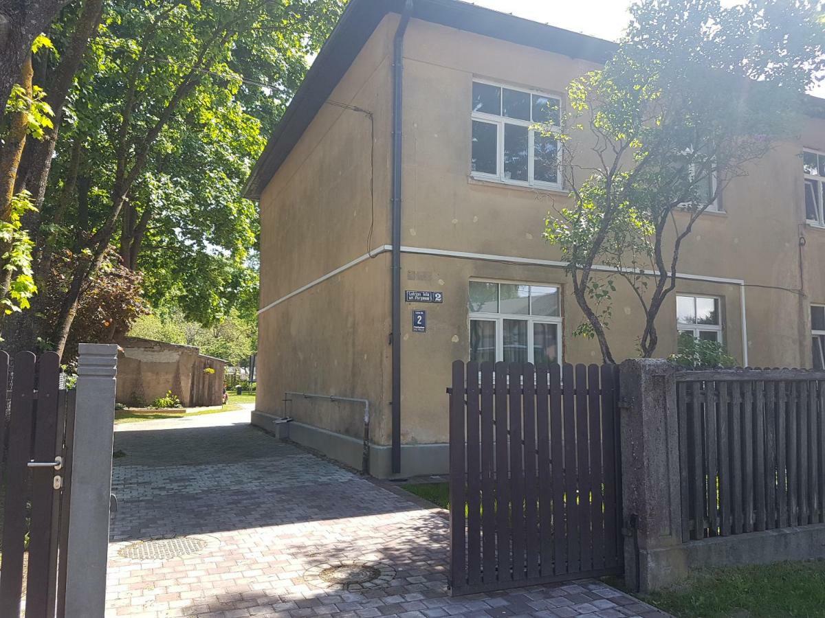 Studio Apartment In Private House Riga Esterno foto